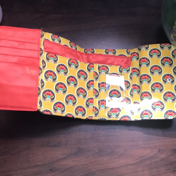 Vera Bradley wallet - Picture 6 of 7
